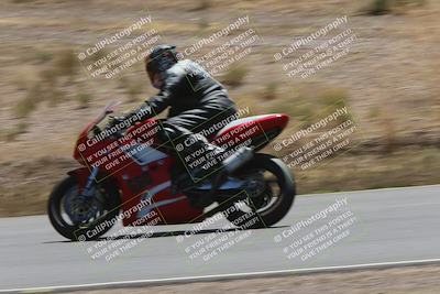 media/Apr-20-2025-AHRMA (Sun) [[393a79c373]]/Race/Group 8/Turn 4b/